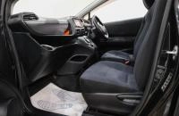 Toyota Sienta 12 из 35