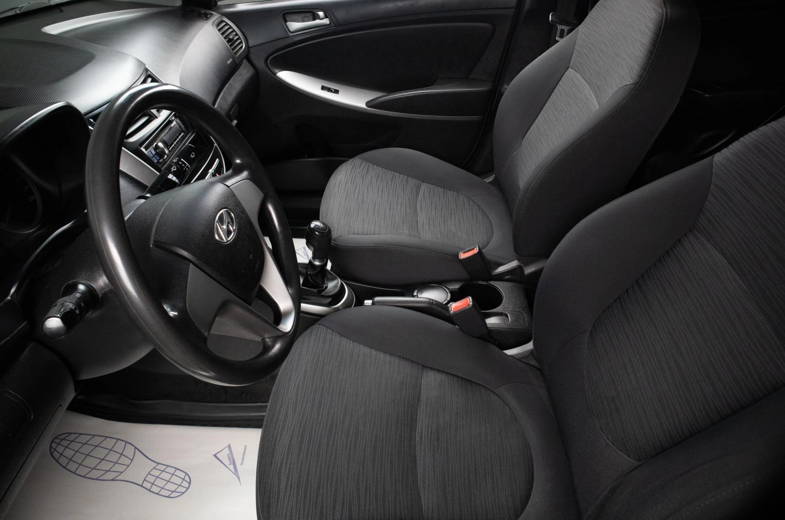 Hyundai Solaris 14 из 17