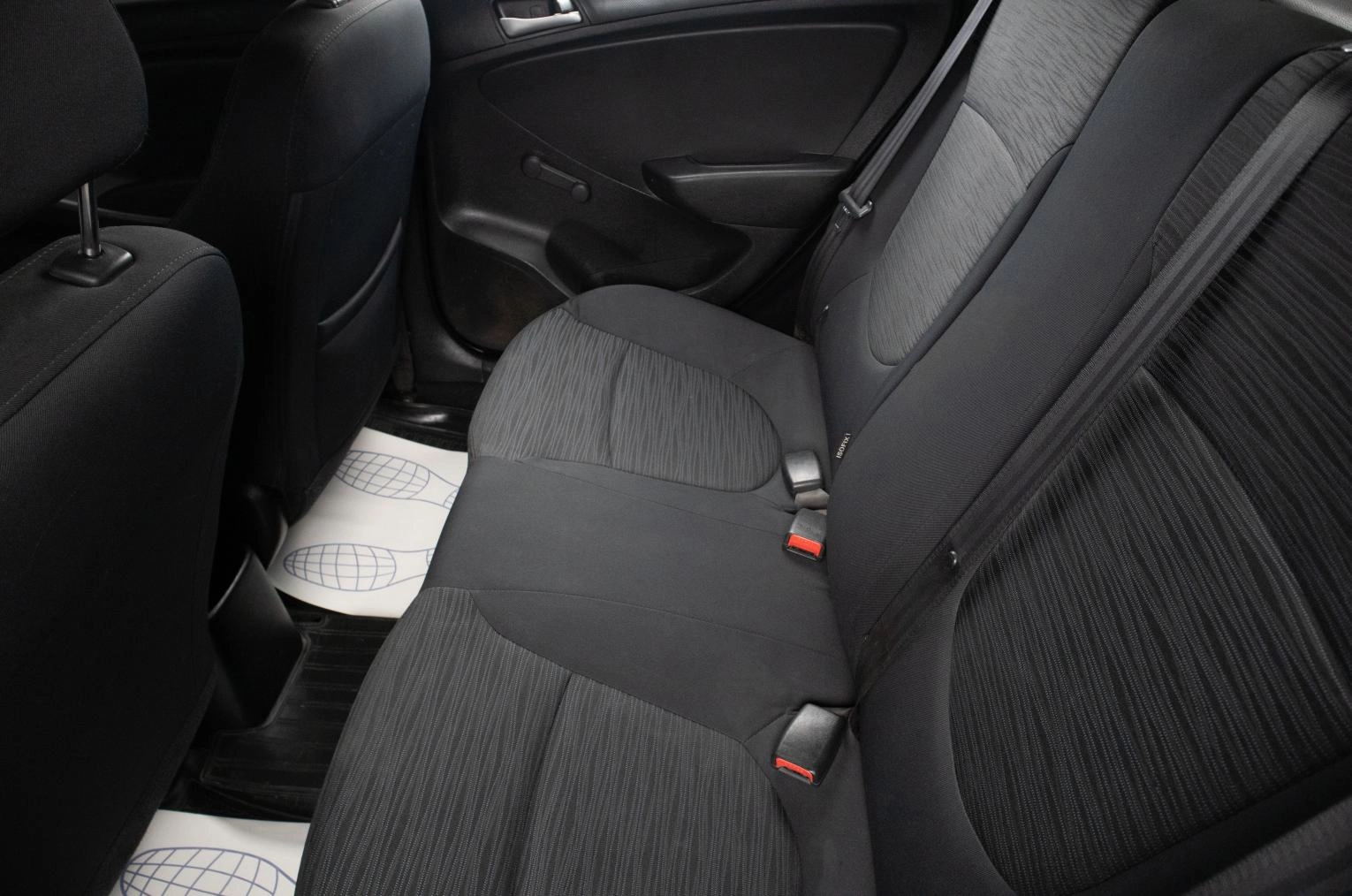 Hyundai Solaris 17 из 17
