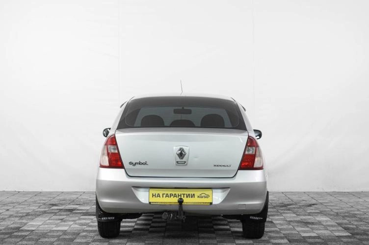 Renault Symbol 5 из 6
