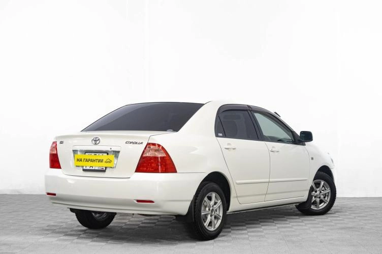 Toyota Corolla 4 из 6