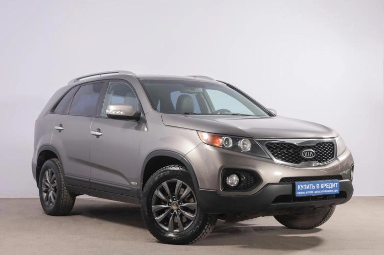 KIA Sorento 1 из 6