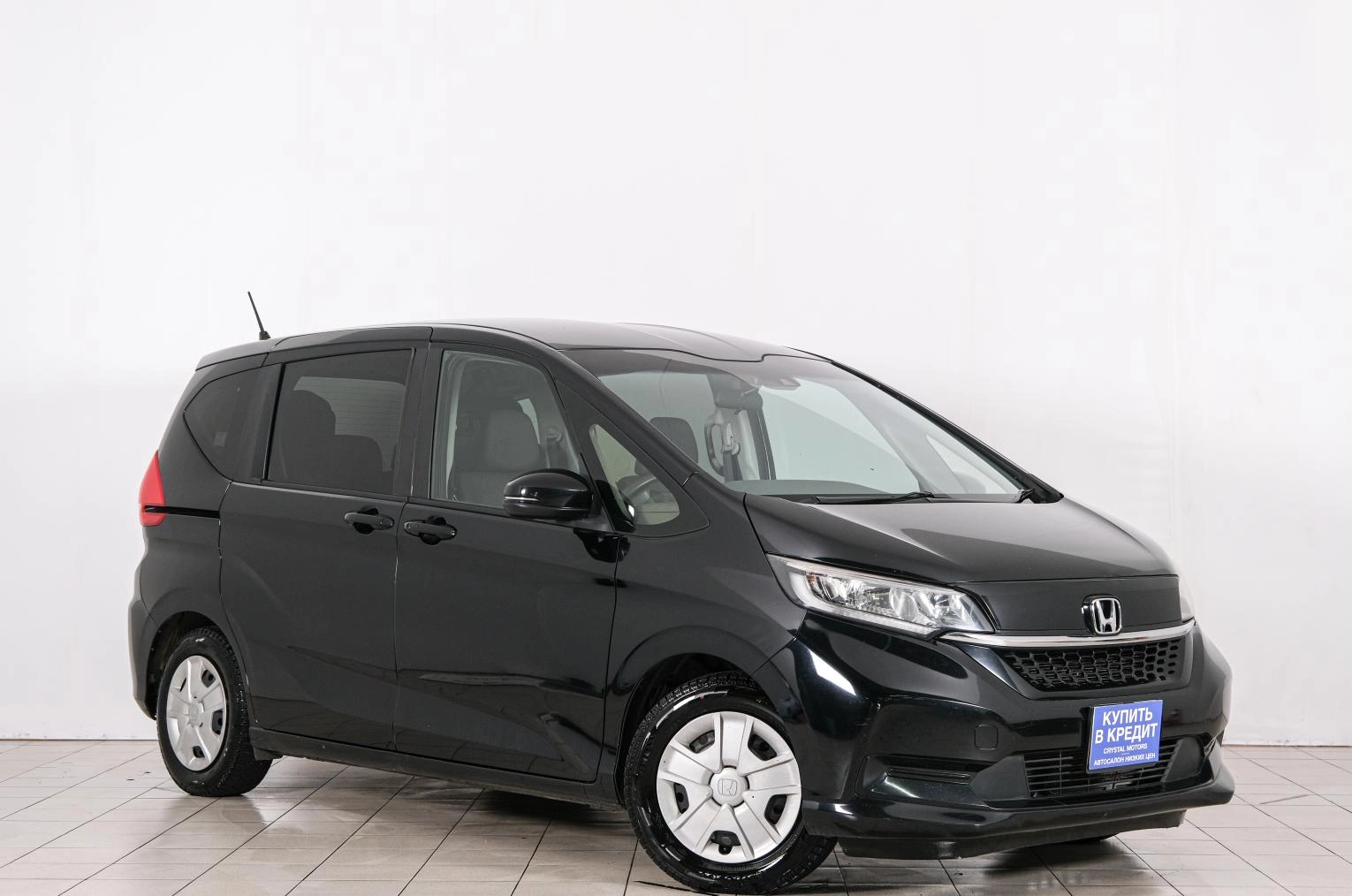 Honda Freed 1 из 22