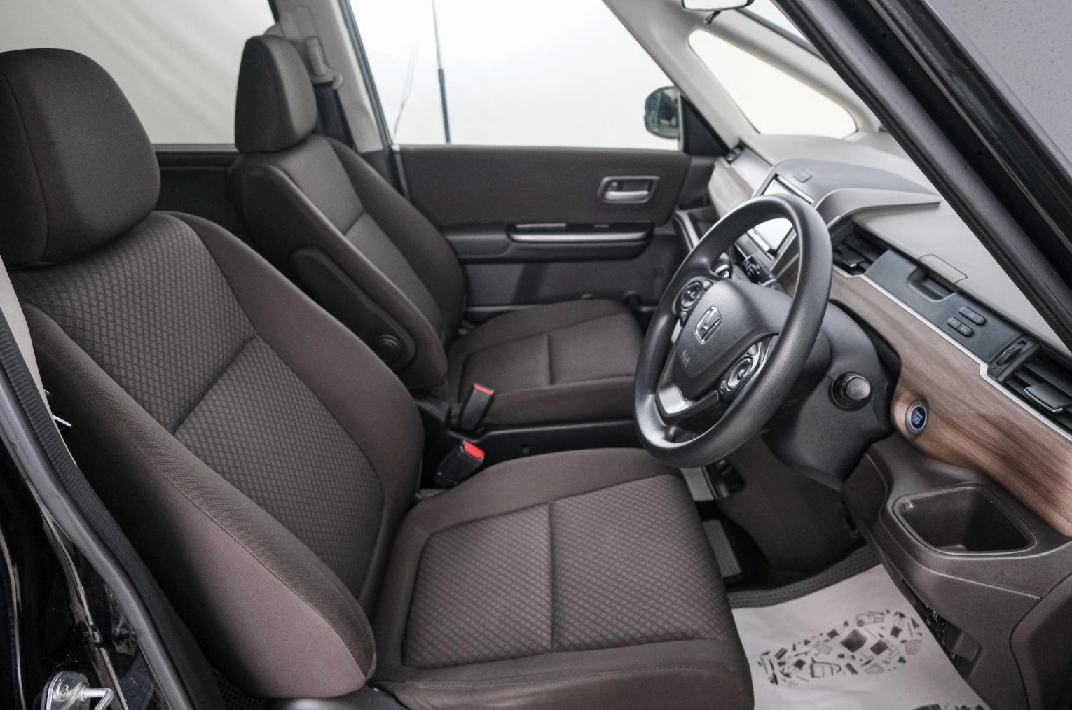 Honda Freed 7 из 22