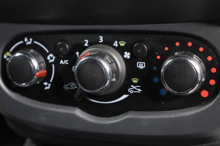 ВАЗ (LADA) Largus 11 из 19