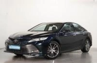 Toyota Camry 2 из 18