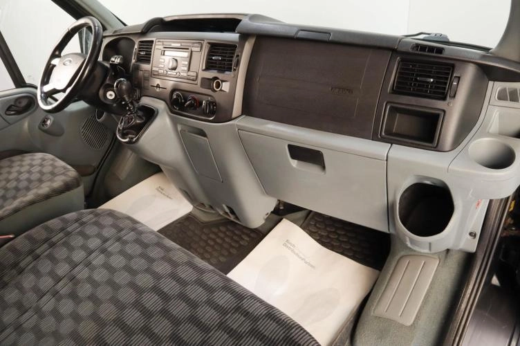 Ford Tourneo 10 из 20