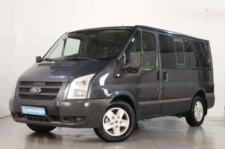 Ford Tourneo 3 из 6