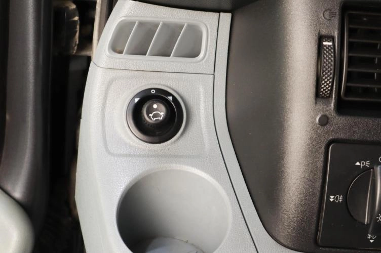 Ford Tourneo 12 из 20