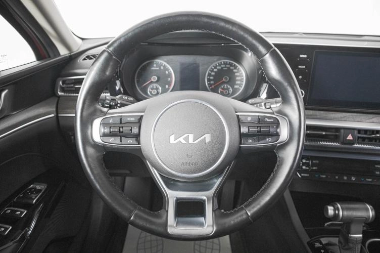KIA K5 15 из 23