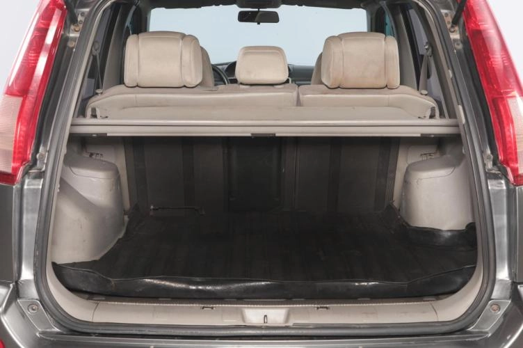 Nissan X-Trail 17 из 17