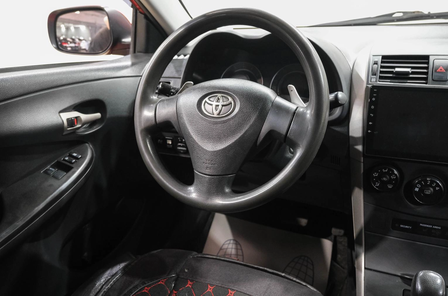 Toyota Corolla 16 из 30
