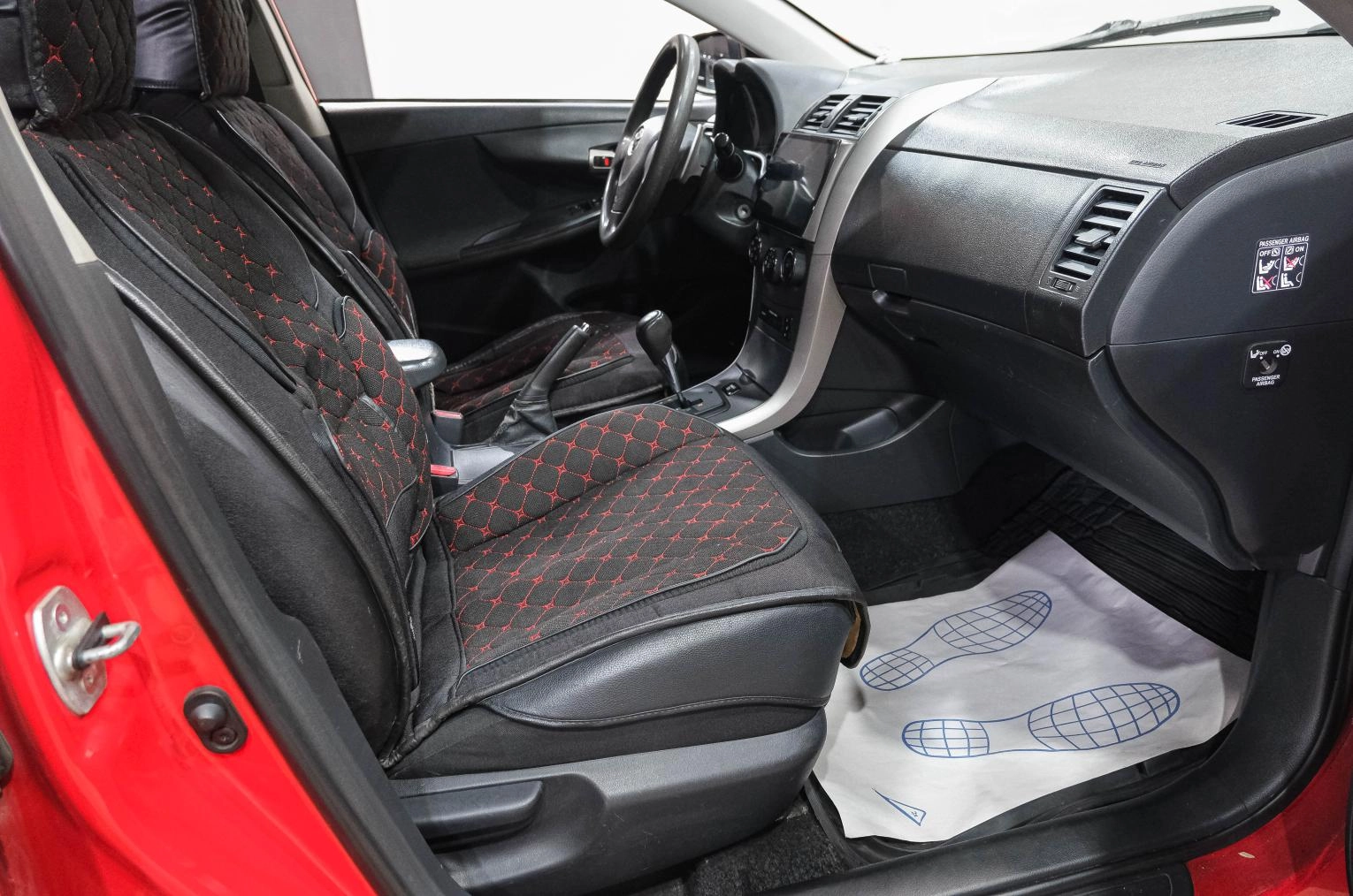 Toyota Corolla 14 из 30