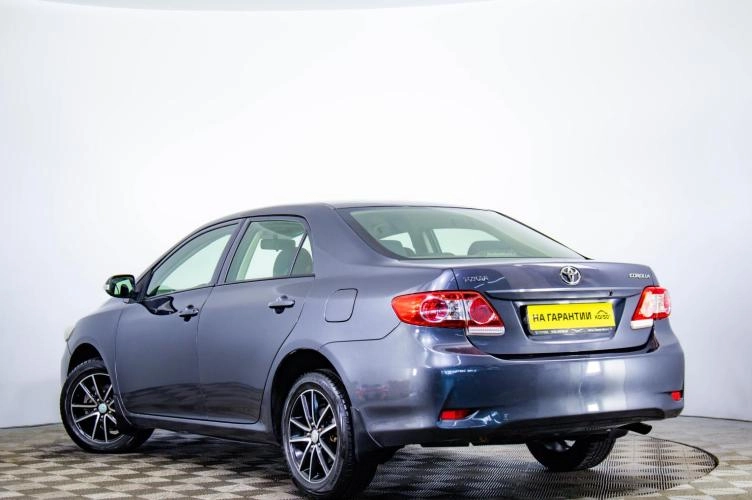 Toyota Corolla 6 из 6