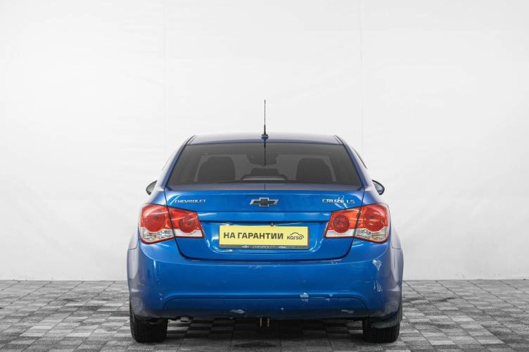 Chevrolet Cruze 5 из 6