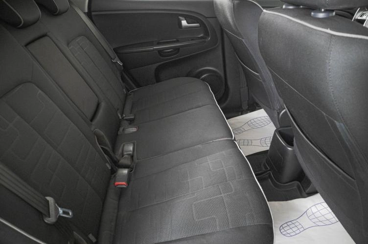 KIA Venga 10 из 21