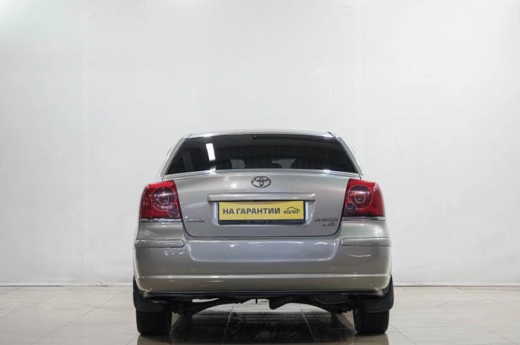 Toyota Avensis 5 из 6