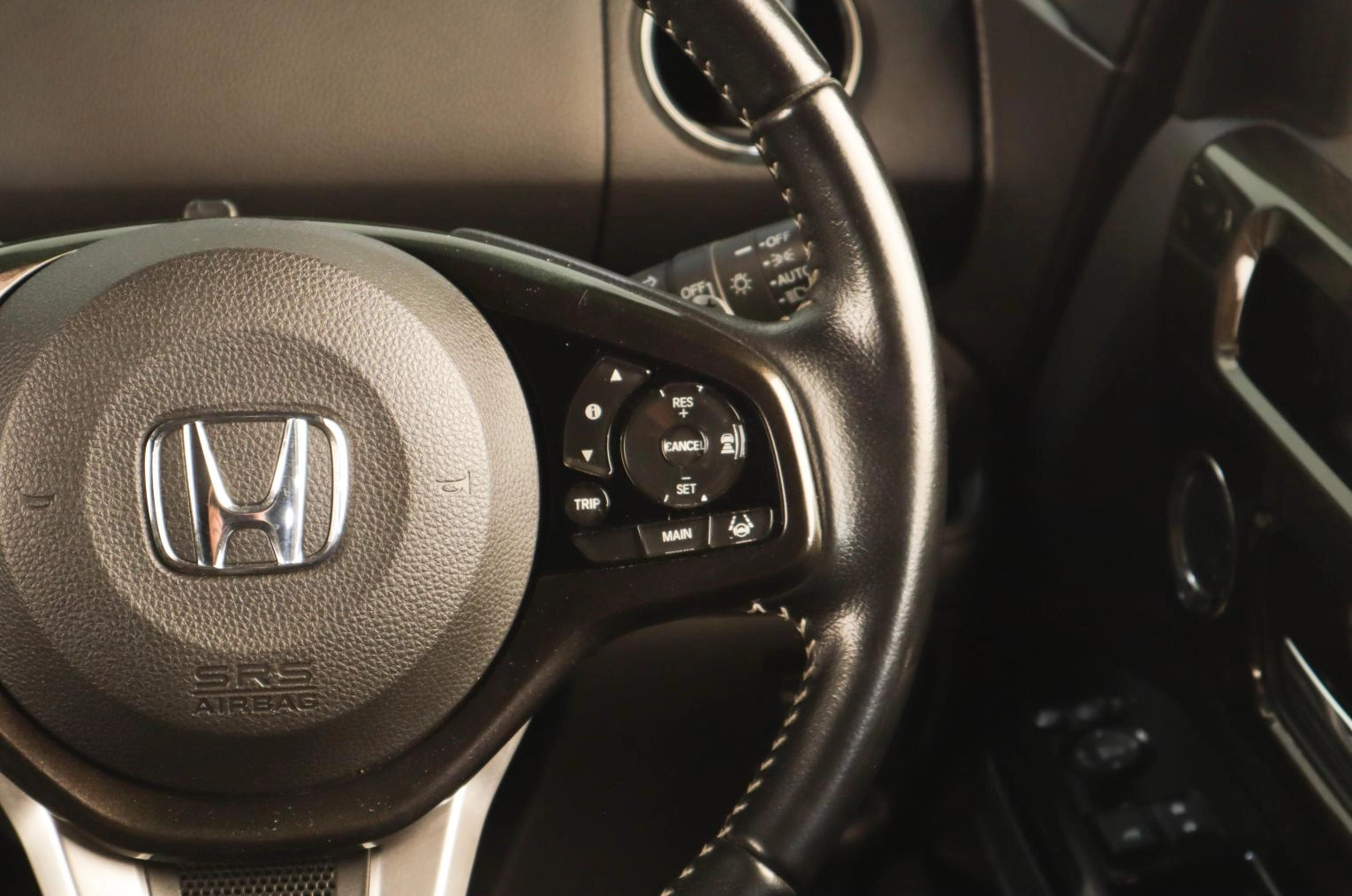 Honda N-BOX 10 из 21