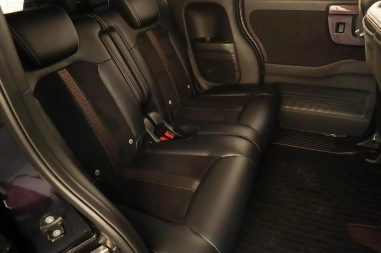 Honda N-BOX 17 из 21