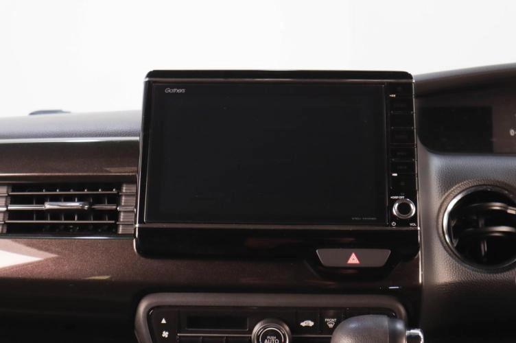 Honda N-BOX 11 из 21
