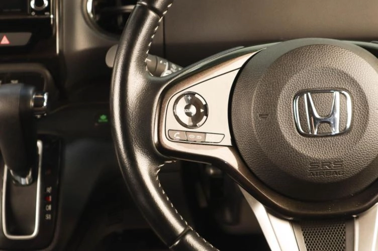 Honda N-BOX 13 из 21