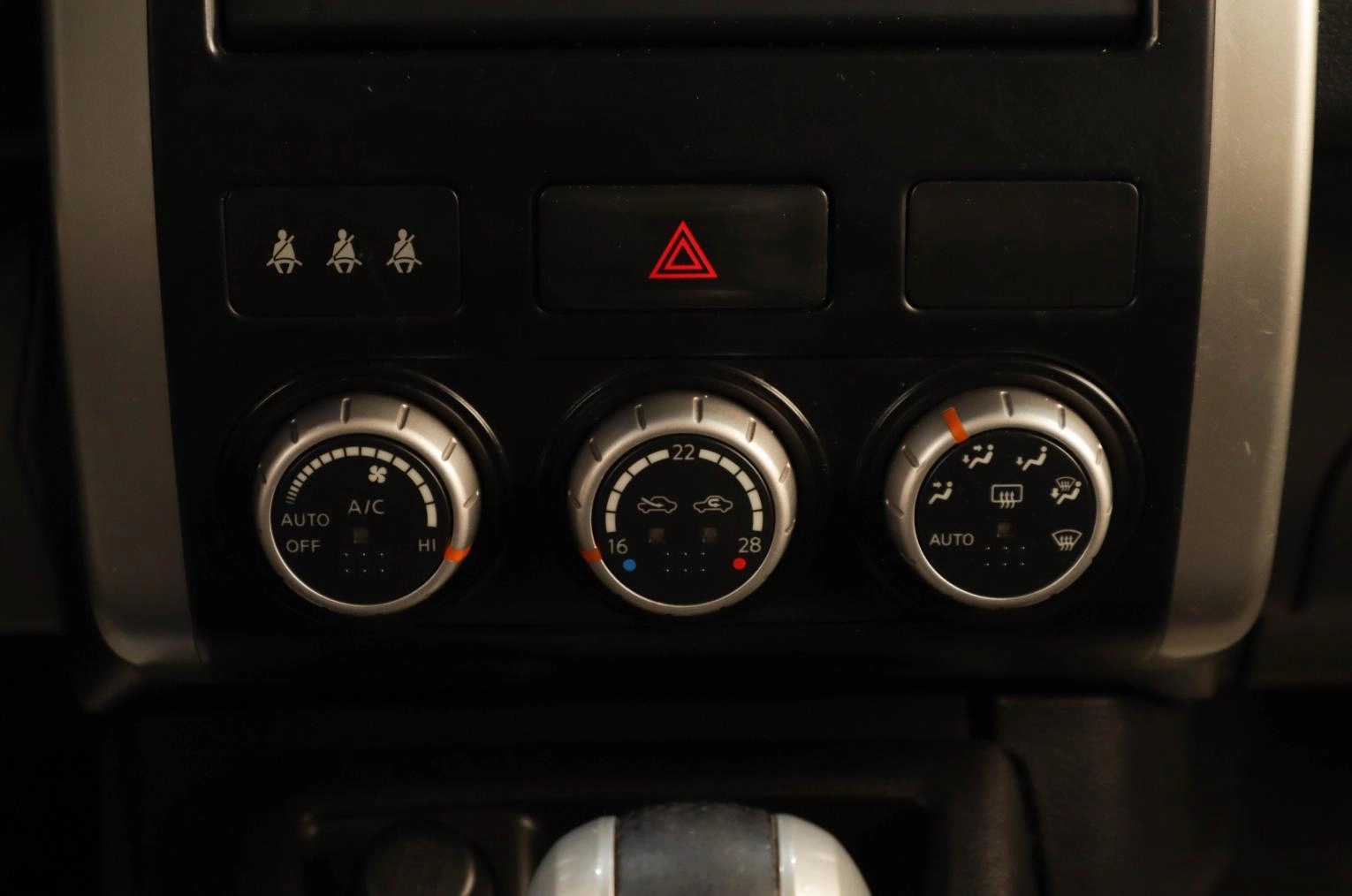 Nissan X-Trail 15 из 23