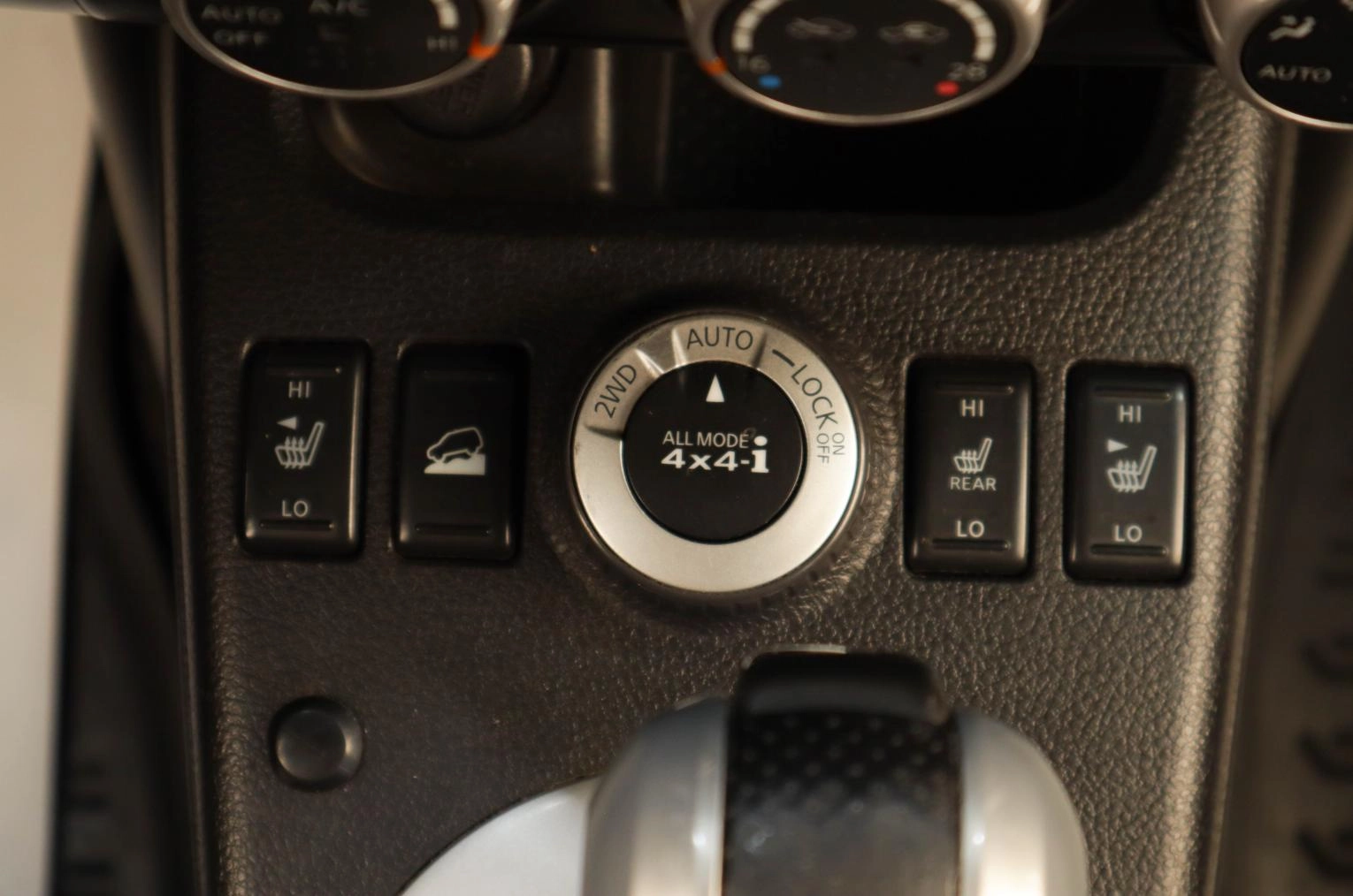 Nissan X-Trail 16 из 23