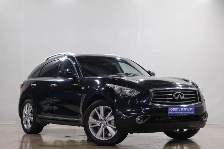 Infiniti QX70 1 из 6
