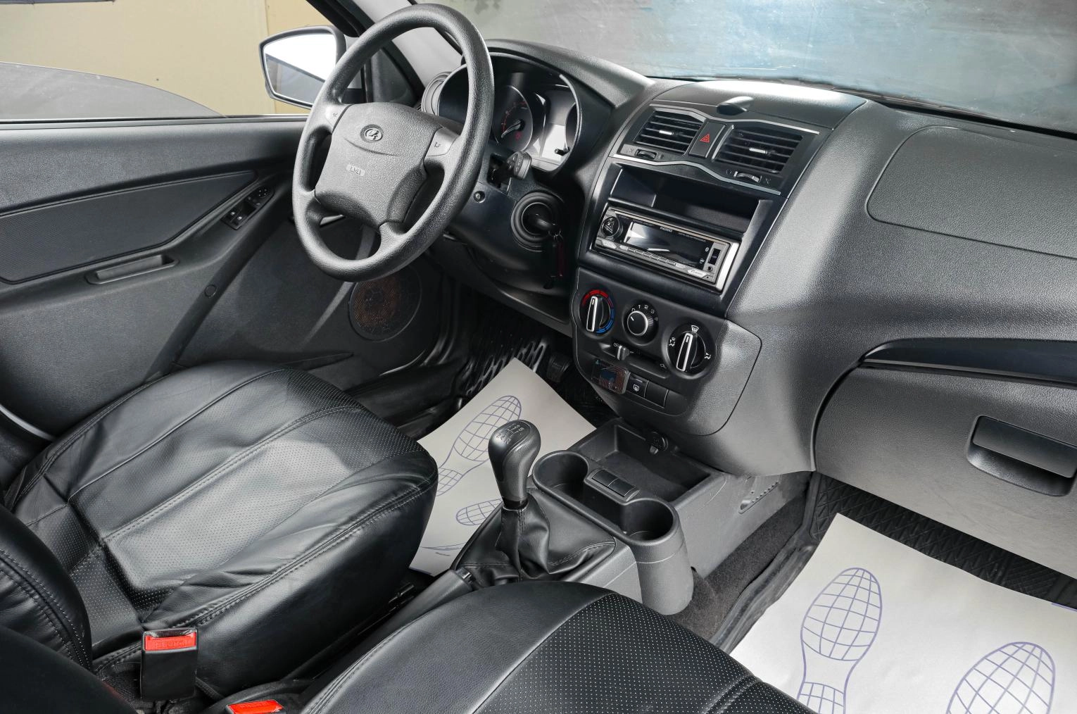 ВАЗ (LADA) Granta 10 из 16