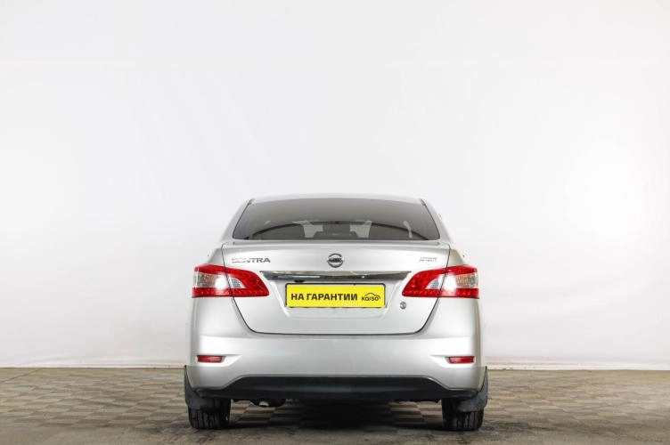 Nissan Sentra 5 из 6