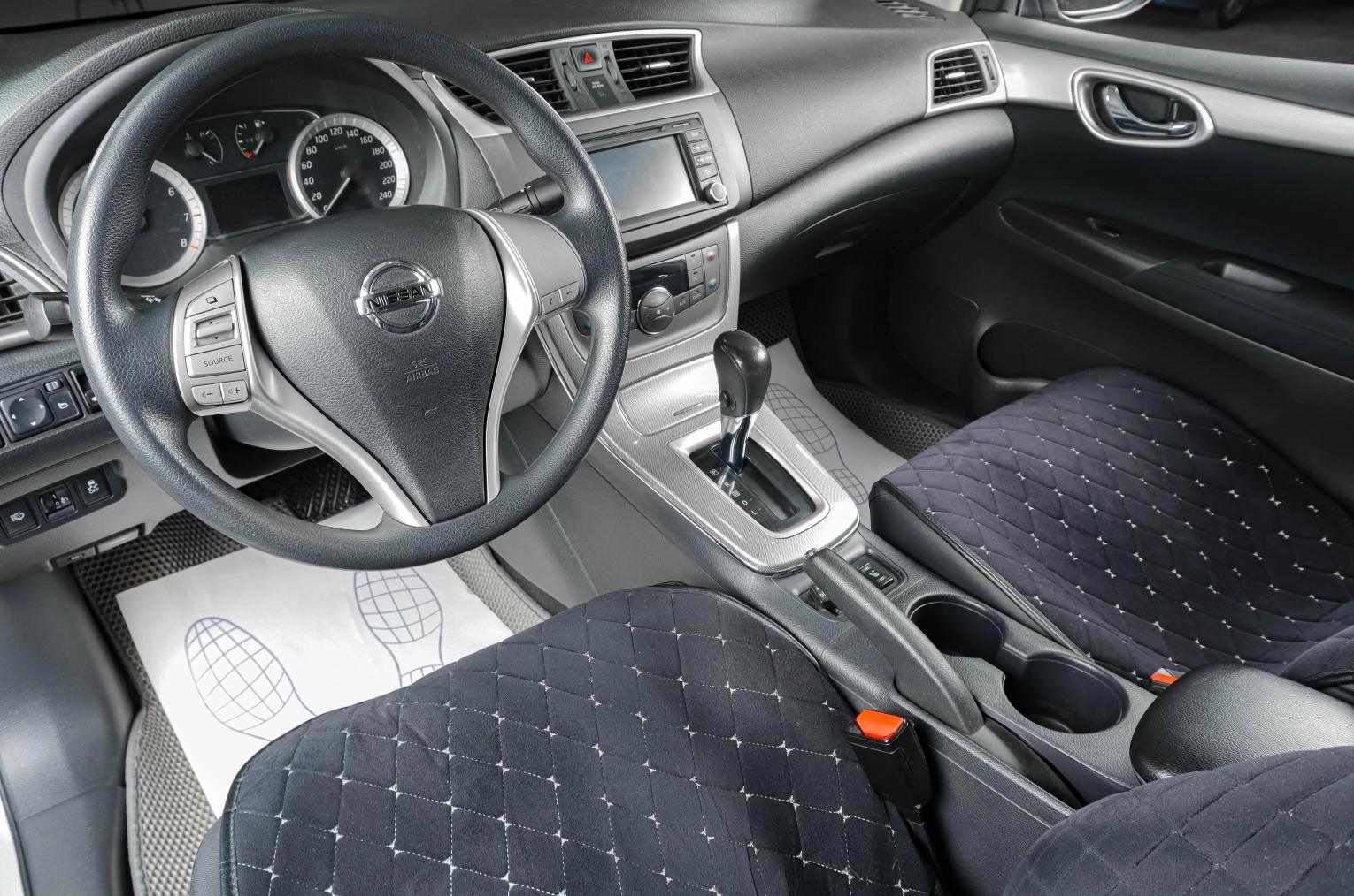 Nissan Sentra 7 из 19