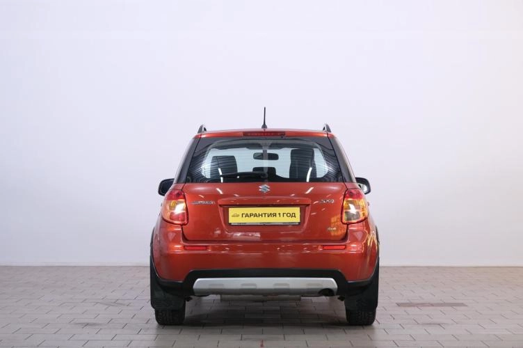 Suzuki SX4 5 из 6