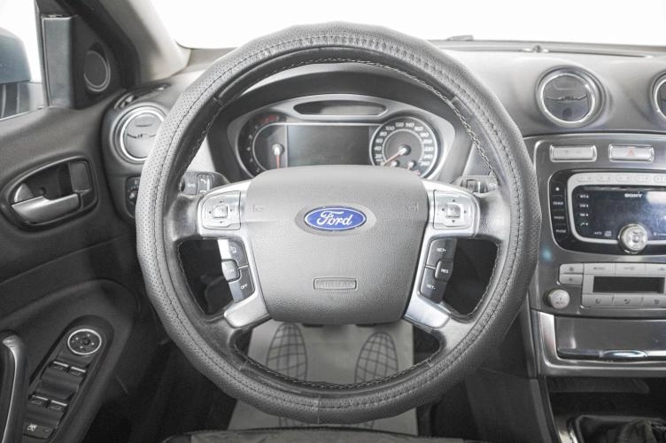 Ford Mondeo 15 из 22