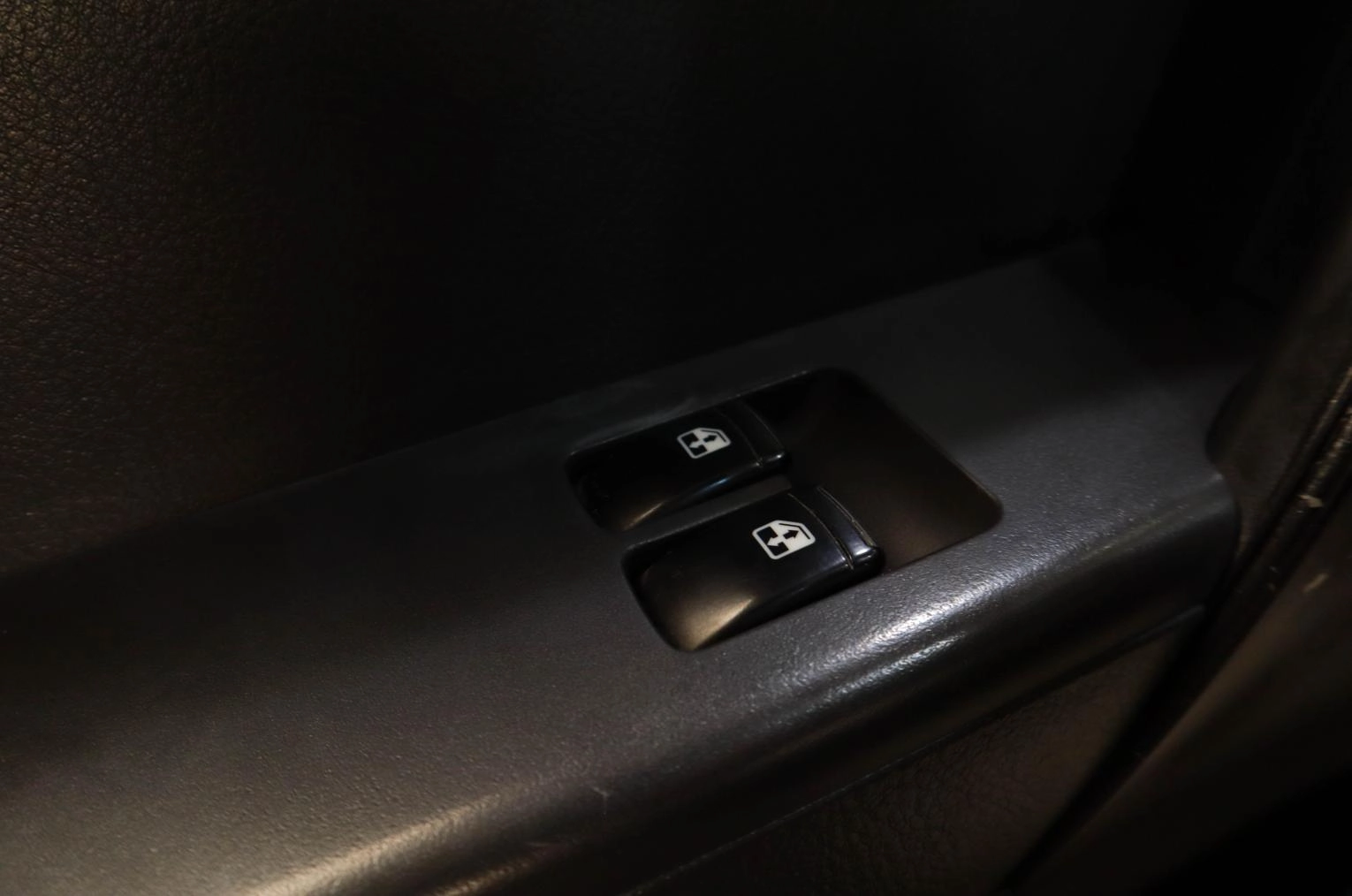 Chevrolet Aveo 7 из 14