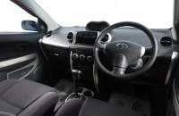 Toyota Ist 9 из 16
