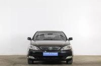 Toyota Camry 2 из 18