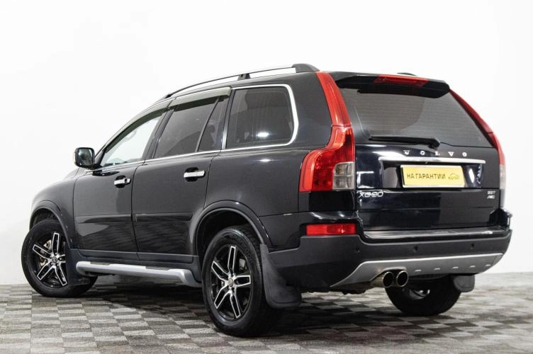 Volvo XC90 6 из 6