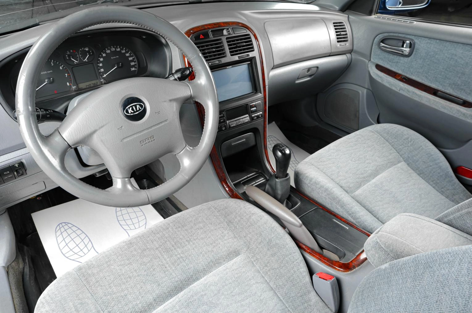 KIA Magentis 7 из 16
