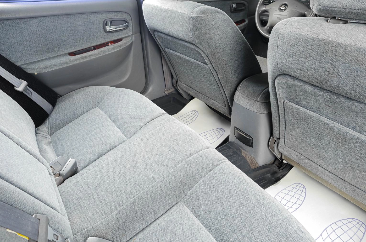 KIA Magentis 9 из 16