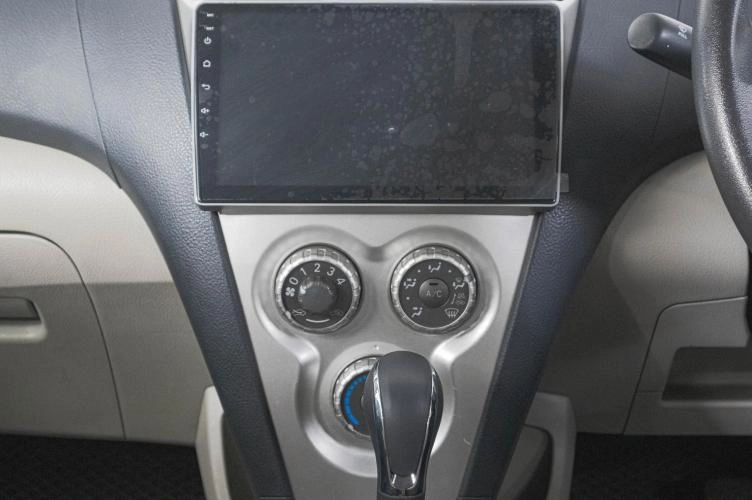 Toyota Belta 16 из 20