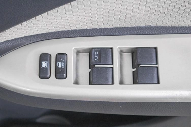 Toyota Belta 20 из 20