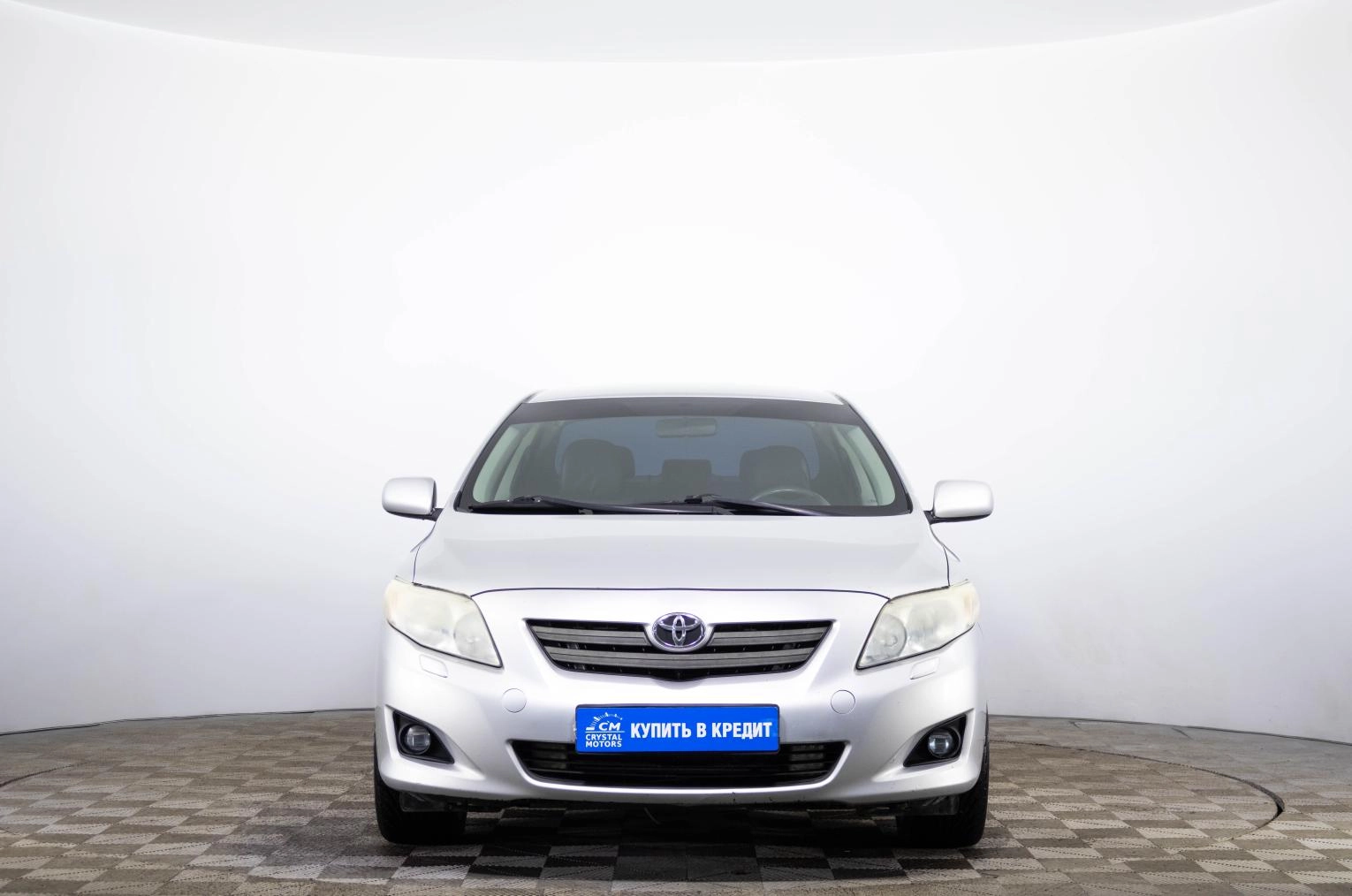 Toyota Corolla 2 из 19