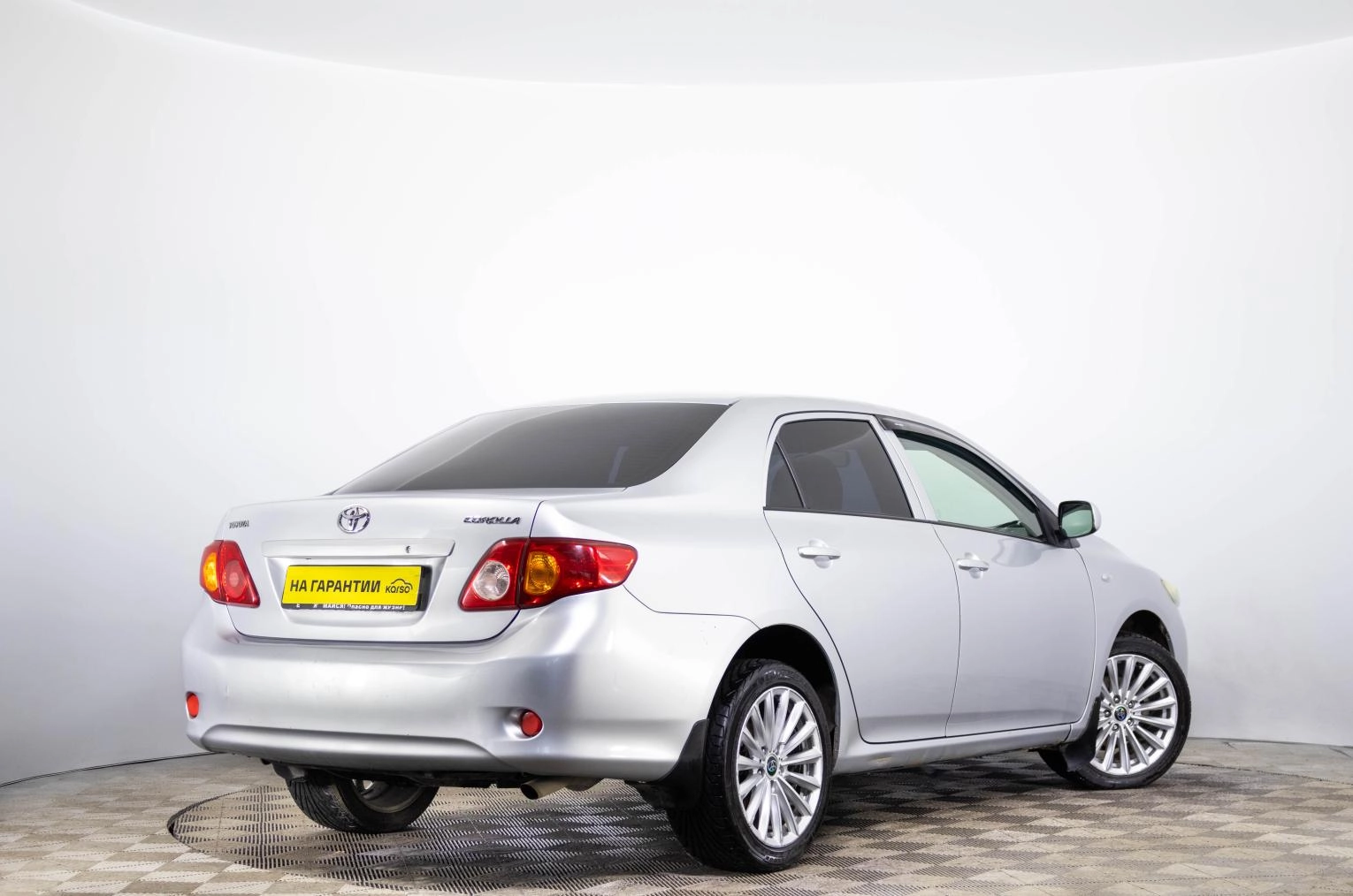 Toyota Corolla 4 из 19