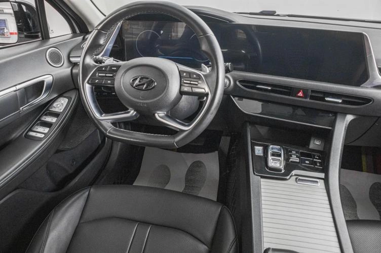 Hyundai Sonata 17 из 27