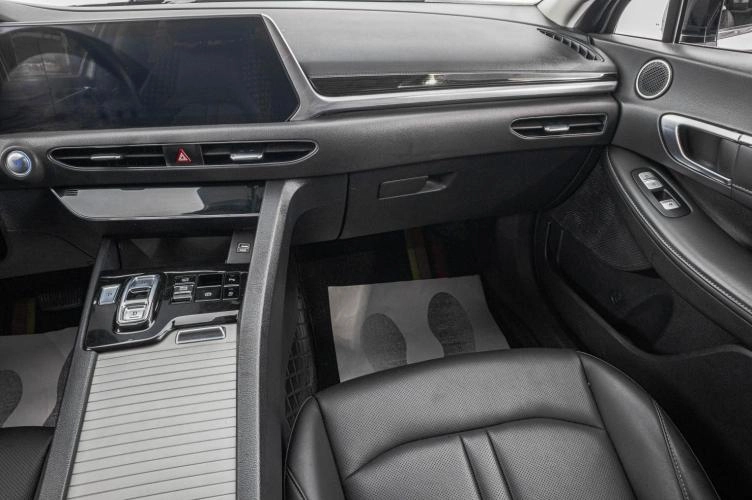 Hyundai Sonata 20 из 27