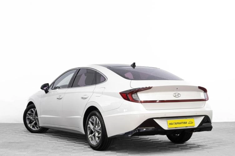 Hyundai Sonata 6 из 6