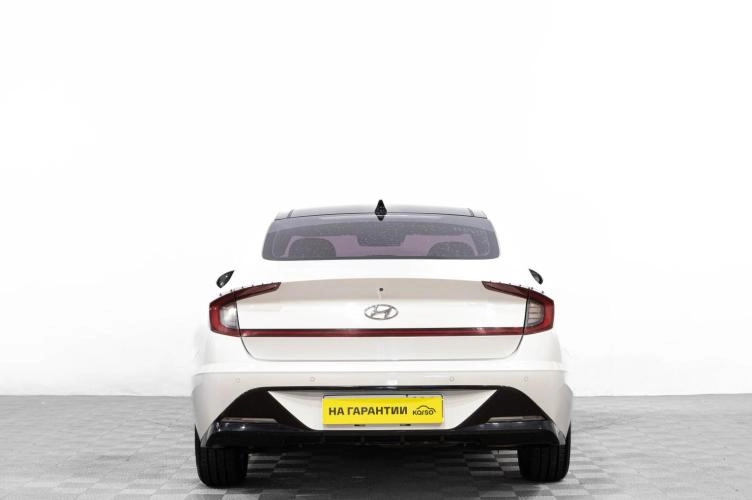 Hyundai Sonata 5 из 6
