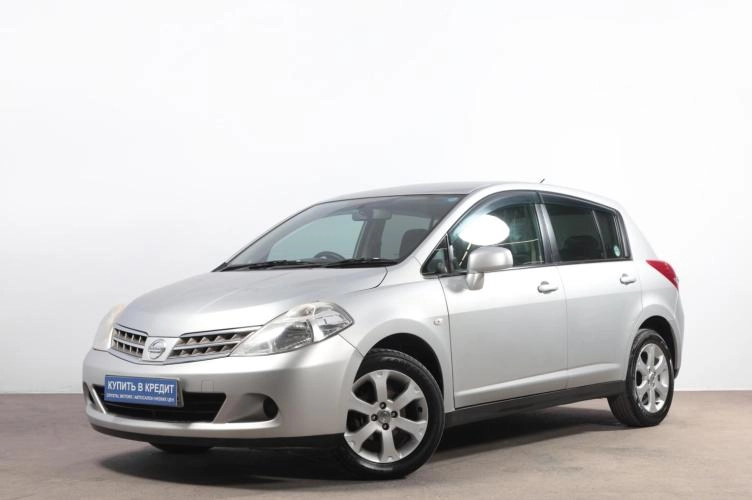 Nissan Tiida 3 из 6