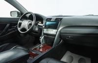 Toyota Camry 7 из 18