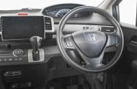 Honda Freed 14 из 19